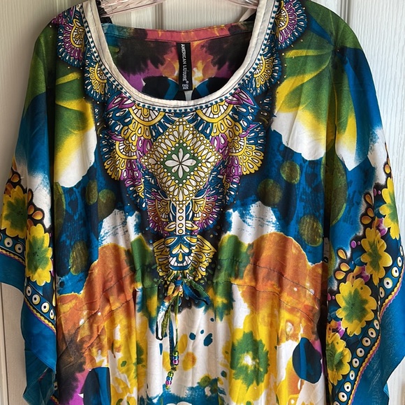 NWT AMERICAN LEISURE COLORFUL FLORAL PRINT CAFTAN ONE SIZE - Picture 3 of 9